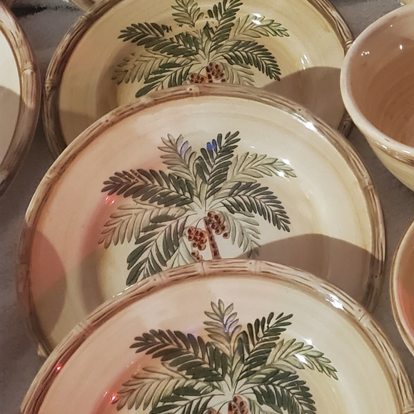 Home Trends Dishware Plam Tree Set               16 Piece Set - Picture 4 of 5